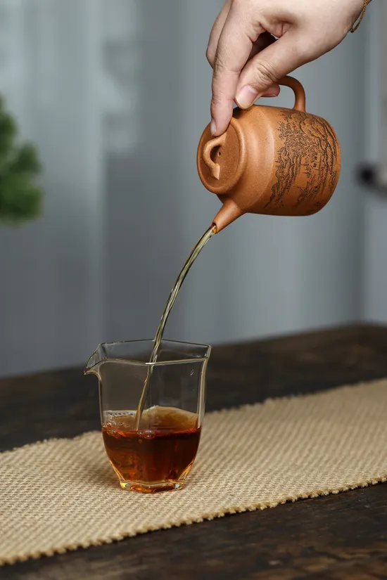 Premium Yixing Zisha Teapot – Handcrafted Clay, Artisan Design 6