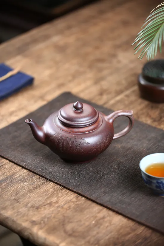 Zisha Teapots: red dragon chromatic clay | hexagonal 16-hole spout 3