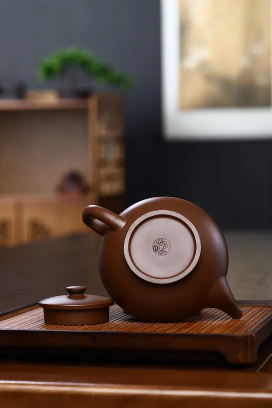 Premium Yixing Teapot | Handcrafted Zisha Clay Artisan Pot by Xu Liuming | Collector's Choice 9