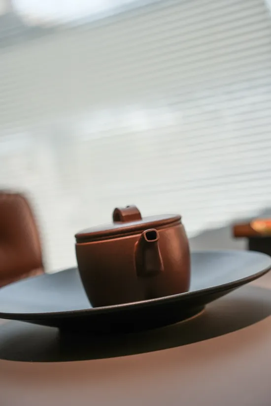 Hanwa Yixing Teapot 200ml | Premium Zisha Clay Craft | Liu Susu 2