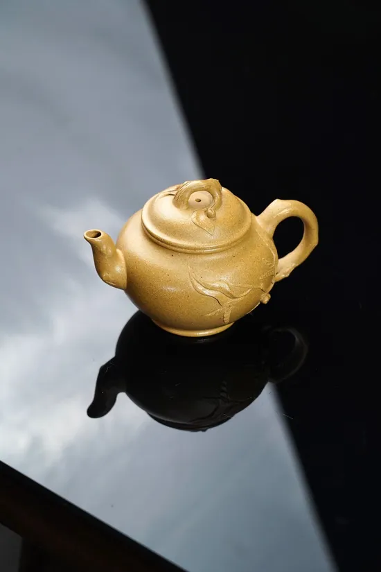 Zisha Teapots: Classic Spring Herald Model | premium aged duan clay 6