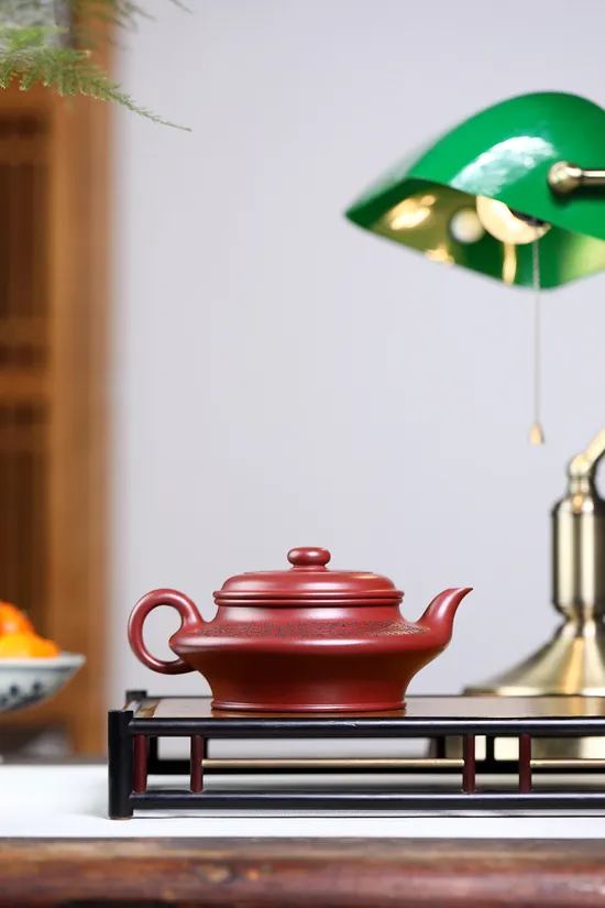 Master-Crafted Zisha Teapot – Dragon Blood Clay, Collectible Artistry 2