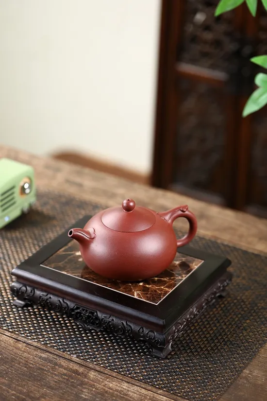Yixing Teapot, Master Liu Zheng's Collectible Zisha Art, Handcrafted Pottery 8