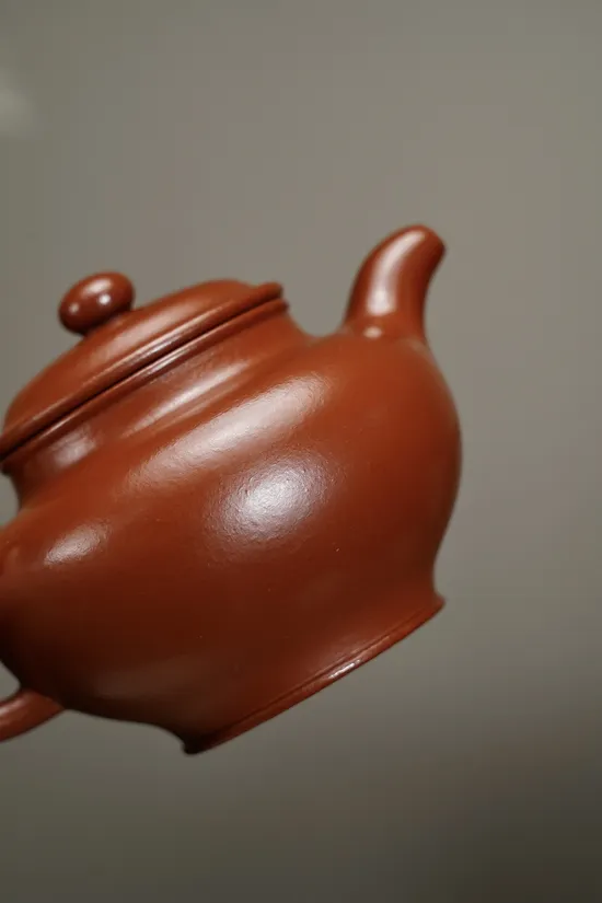 Premium Yixing Clay Teapot | Handcrafted Zhu Ni 200cc Artisan Pot 5