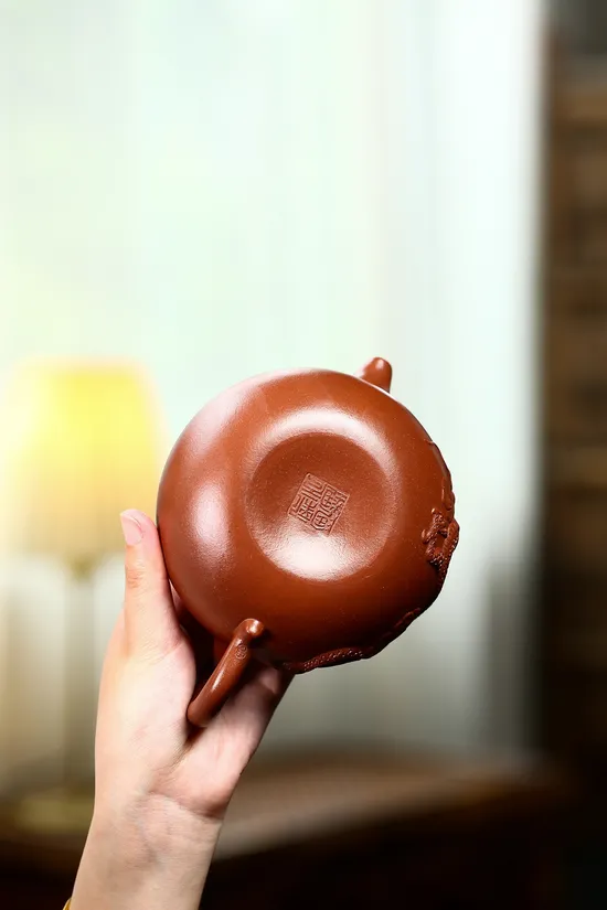 Authentic Yixing Clay Teapot | Master Crafted Collector's Edition 5