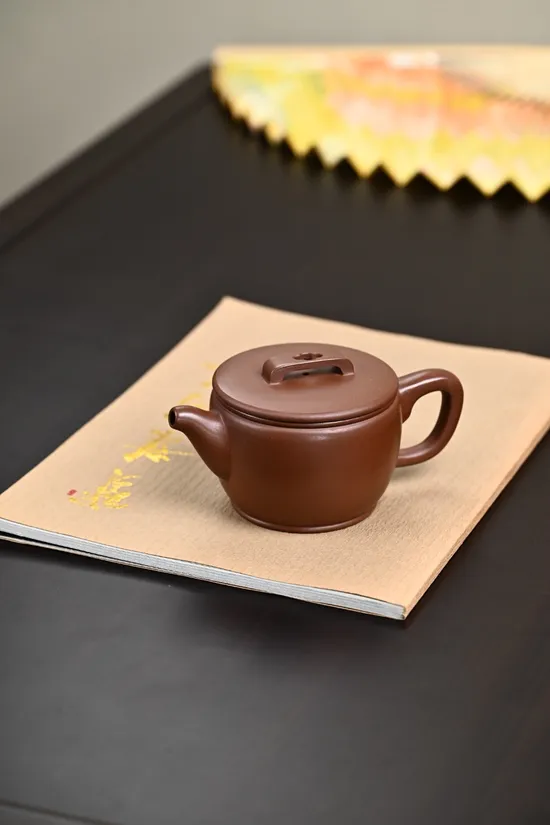 Yixing Zisha Teapot | Handcrafted Clay Pot | Artisan Chen Huajun 6
