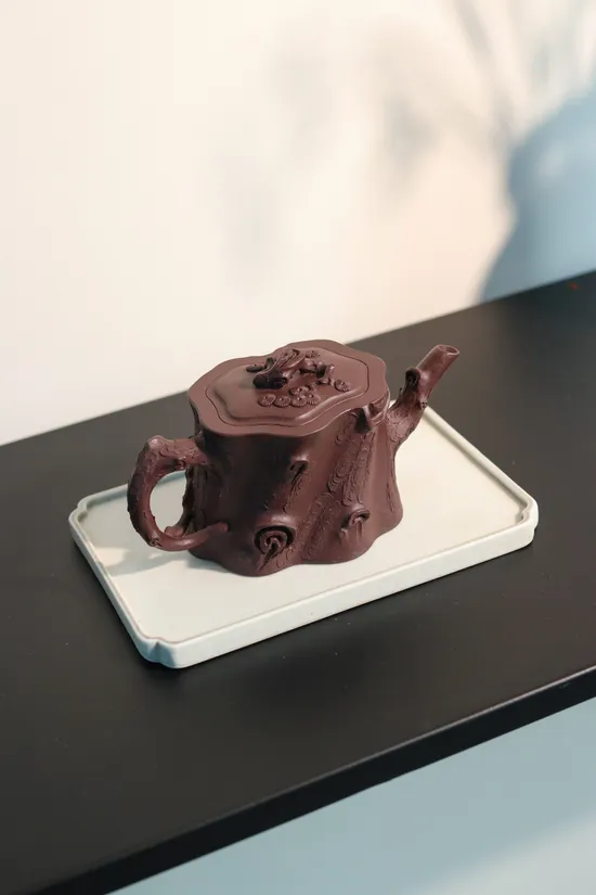 Premium Yixing Zisha Clay Teapot – Handcrafted Artisan Ceramic 2