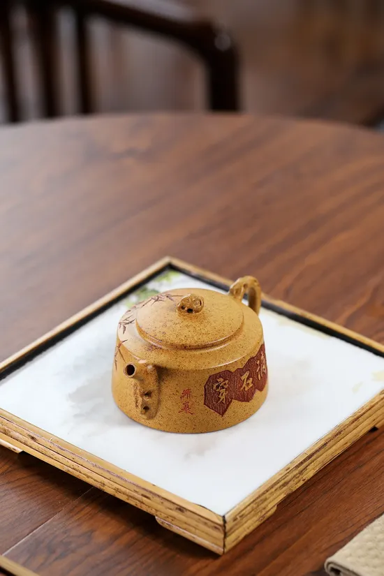 Handcrafted Yixing Clay Teapot | Premium Quality & Artistic Design 6