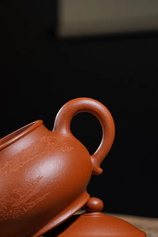 Premium Yixing Zisha Teapot | Handcrafted Artisan Pottery 1