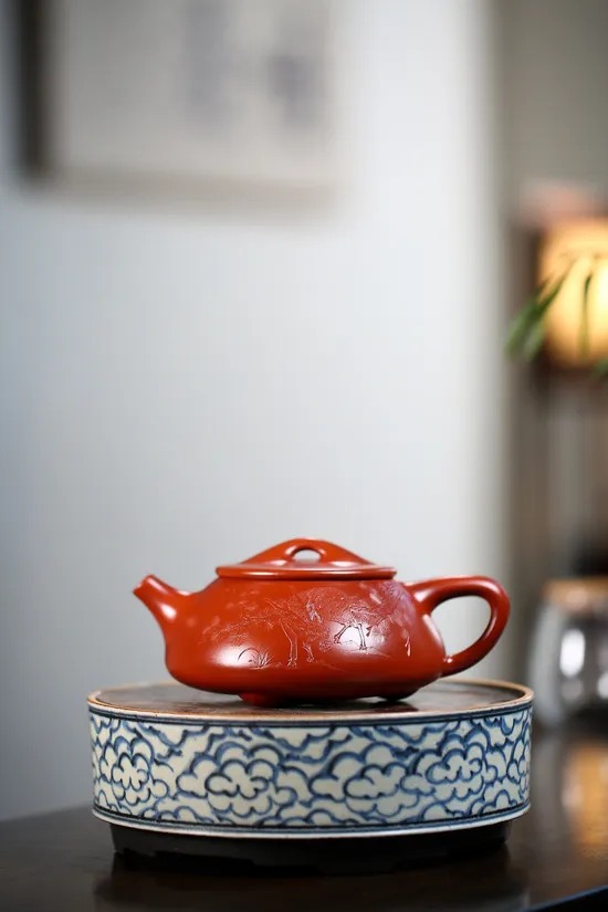 Premium Handcrafted Yixing Zisha Teapot – Authentic Collectible 8