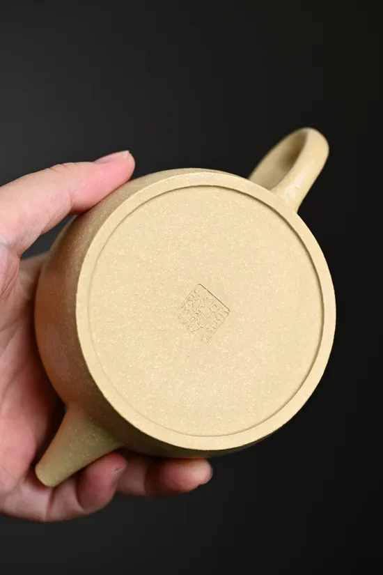 Zisha Teapots: 900 CNY | 150cc | Benshan green clay 5