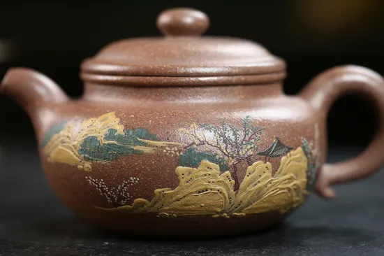 Premium Handcrafted Yixing Clay Teapot - Classic Design & Authentic Craftsmanship 5