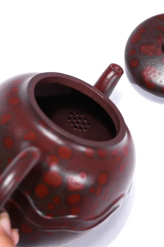 Zisha Teapots: family-collected old purple clay | National Craftsman Zhang Juan 1