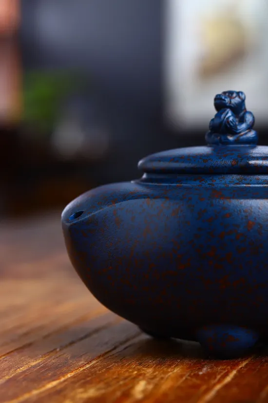 Yixing Clay Teapot | Handcrafted Peach Design | 330cc Artisan Teapot 2