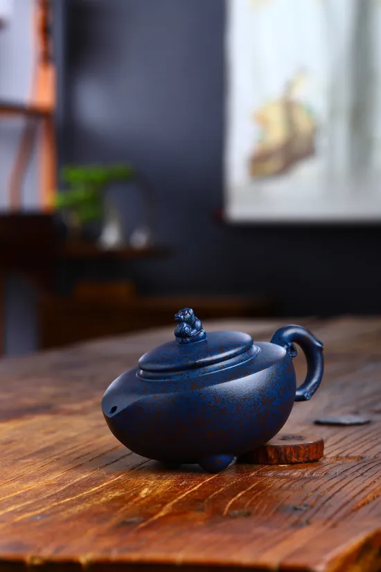 Yixing Clay Teapot | Handcrafted Peach Design | 330cc Artisan Teapot 3
