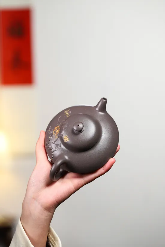 Vintage Yixing Zisha Teapot | Handcrafted Tianqing Clay Artisan Pot 6