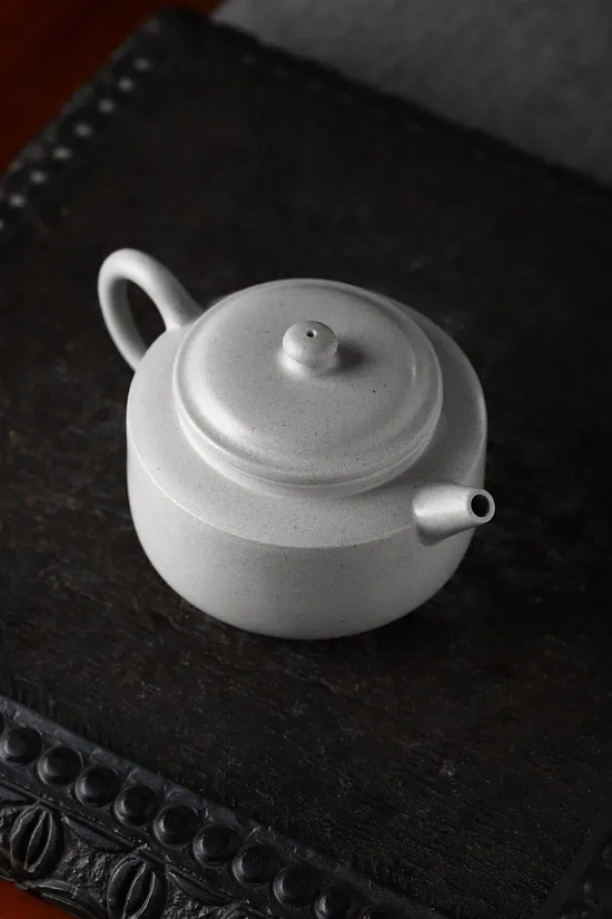 Premium Yixing Teapot | Artisan Crafted Collectible Teapots | Ivory White Clay 3