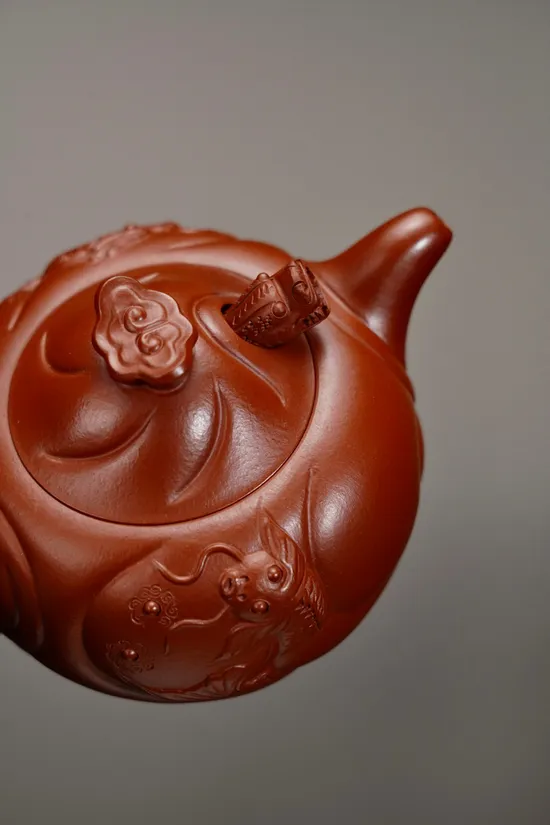 Handcrafted Yixing Zisha Teapot – Artisan Clay Teapots 6