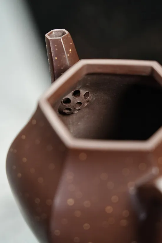 Yixing Zisha Teapot | Handcrafted Thin-Wall Purple Clay Pottery 1
