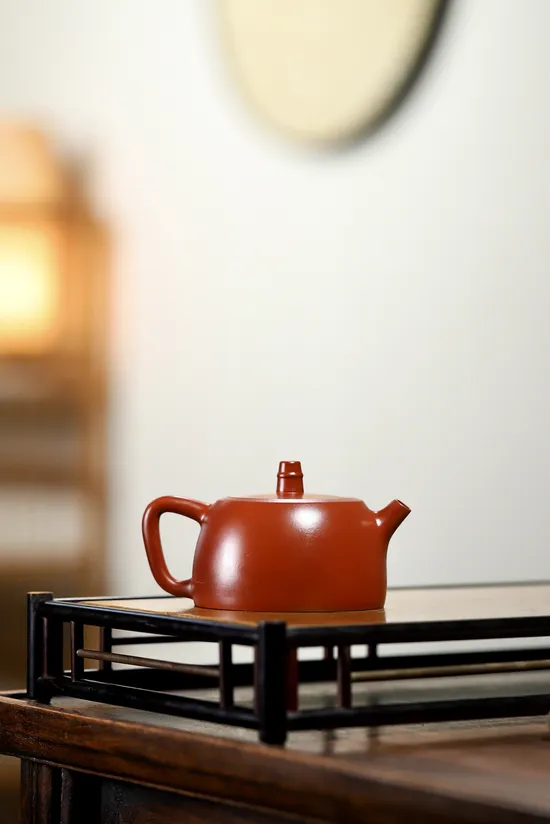 Zisha Teapots: chicken blood red clay | Wang Xiaoping 3