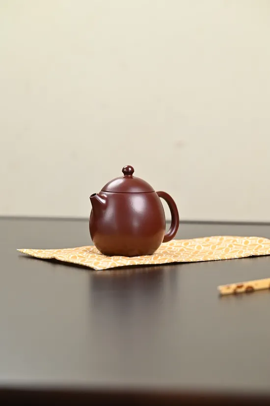 Premium Yixing Zisha Clay Teapot – Dragon Egg Design, 20cc Artisan Craft 3