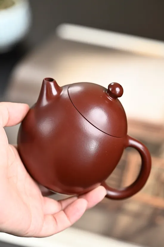 Premium Yixing Zisha Clay Teapot – Dragon Egg Design, 20cc Artisan Craft 9