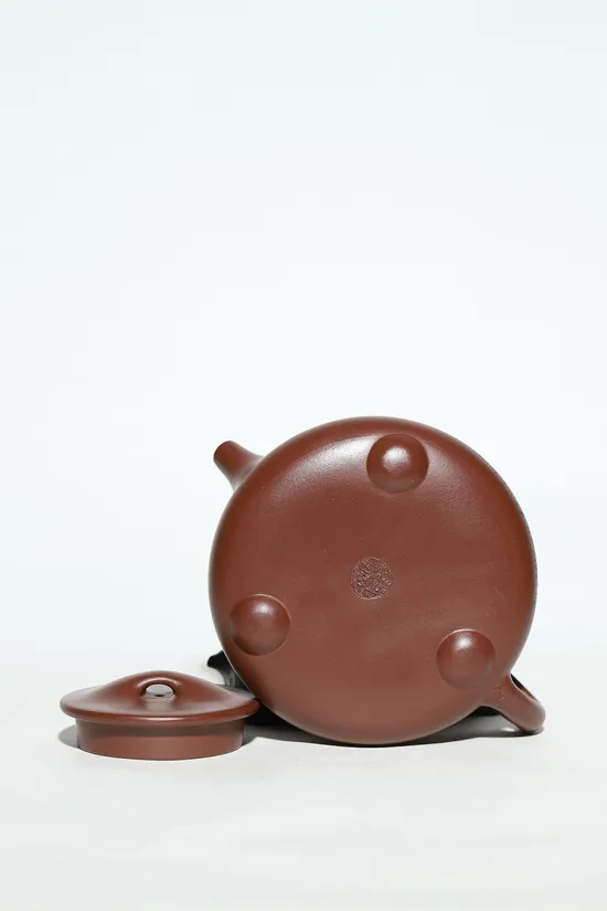 Premium Yixing Zisha Teapot | Collector's Artisan Craft 4