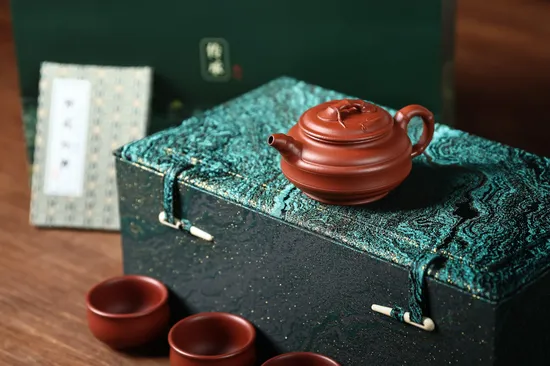 Premium Yixing Zisha Teapot Set – Handcrafted Bamboo Design & Collectible Artistry 1