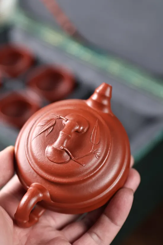 Premium Yixing Zisha Teapot Set – Handcrafted Bamboo Design & Collectible Artistry 2