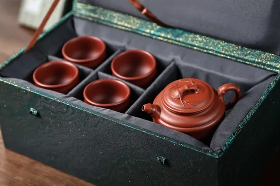 Premium Yixing Zisha Teapot Set – Handcrafted Bamboo Design & Collectible Artistry 3