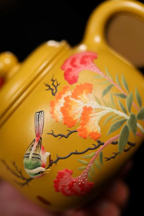 Best Yixing Zisha Teapot | Handcrafted Golden Vermilion Clay Pot 4