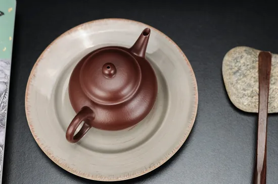 Handcrafted Yixing Clay Teapot | Classic Design & Natural Mineral Clay 1