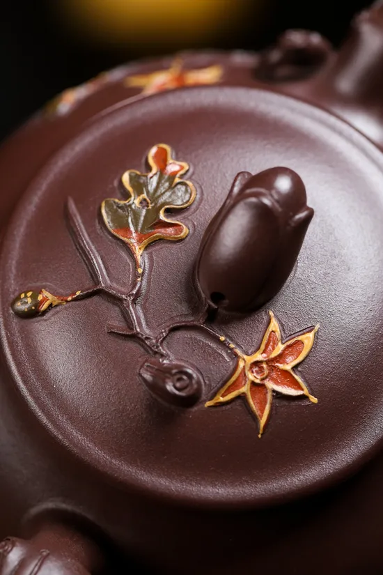 Premium Yixing Purple Clay Teapot – Handcrafted Artisan Teapot 5
