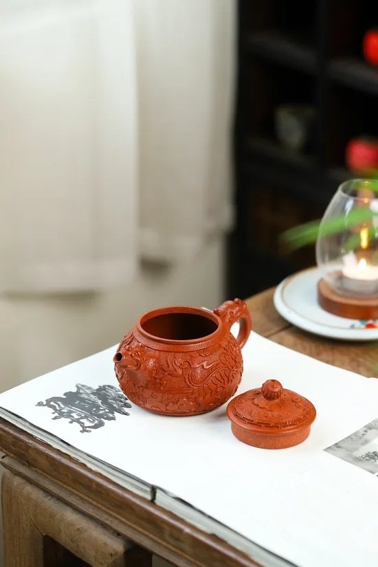 Yixing Carved Dragon Teapot | Master Zhang Weijun | Zhu Ni Clay Art 2