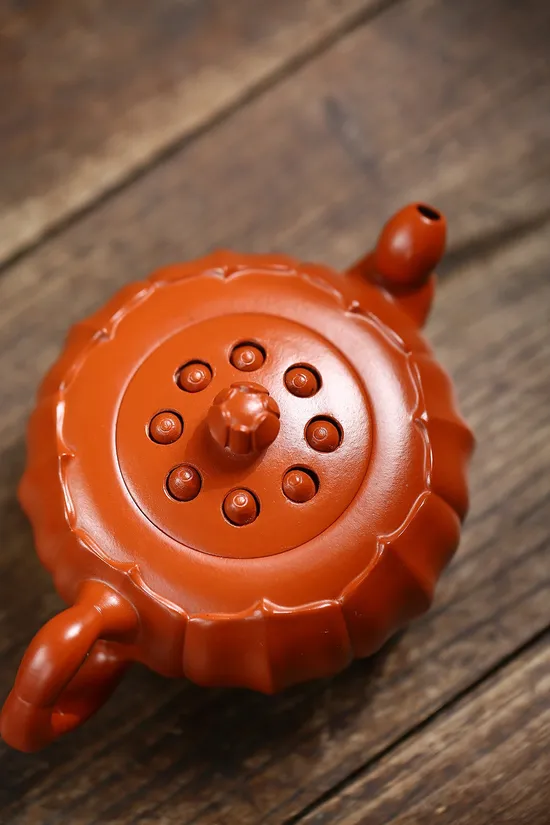 Premium Yixing Clay Teapot - Lotus Design, Handcrafted Artisan Set 7