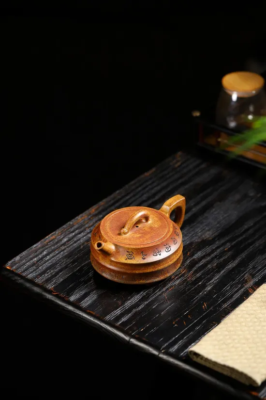 Yixing Zisha Teapot | Master Yao Huajun | High-Temperature Golden Osmanthus Clay 8