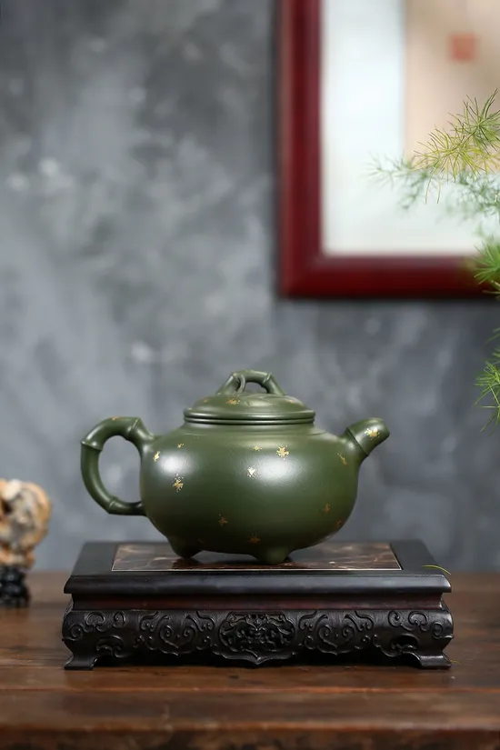 Yixing Zisha Teapot - Three-Legged Bamboo Tripod by Jiang Yaping 4
