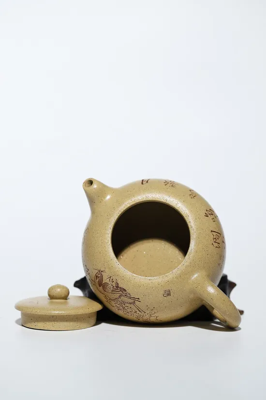 Yixing Zisha Teapot | Handcrafted Clay Teapot | Benshan Lü Clay 5