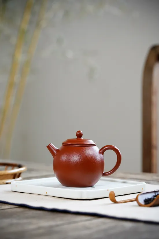 Premium Yixing Zisha Clay Teapot | Authentic Handcrafted Artisan Pottery 1