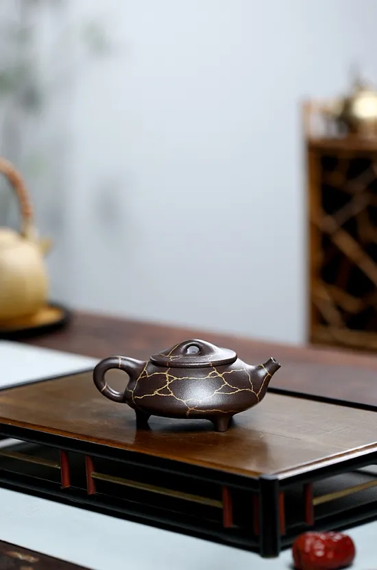 Premium Yixing Clay Teapot Handcrafted | Authentic Zisha Artisan Pottery 3