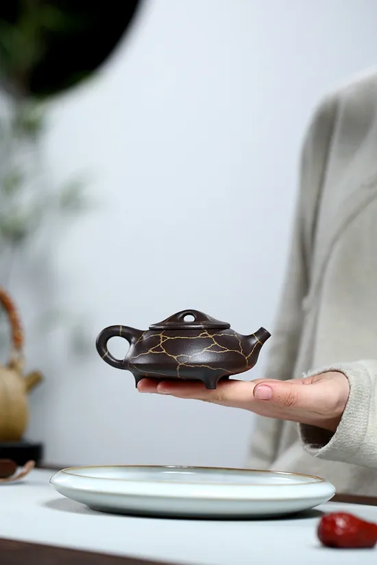 Premium Yixing Clay Teapot Handcrafted | Authentic Zisha Artisan Pottery 7