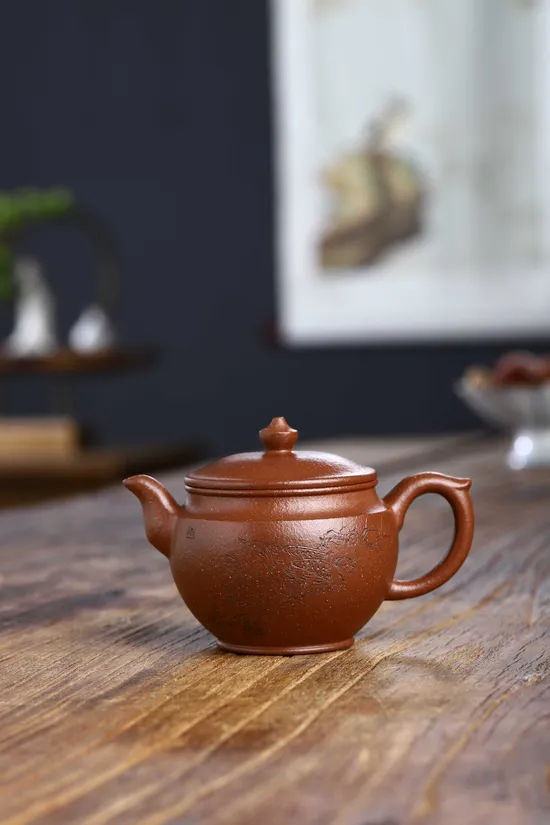 Premium Yixing Zisha Teapot | Handcrafted Clay Artisan Pottery 1