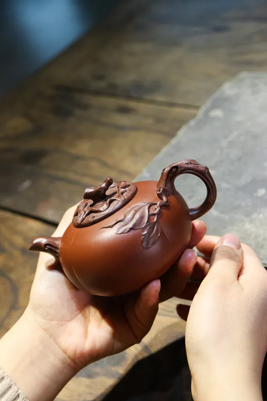 Zisha Teapots: Shi Shi Ru Yi | 7500 CNY 5