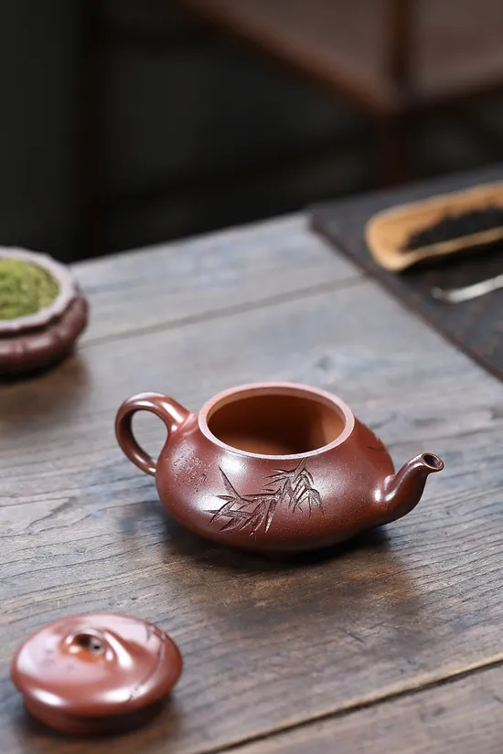 Yixing Clay Teapot | Handcrafted Ceramic Teapot by Master Bao Yuhua 5