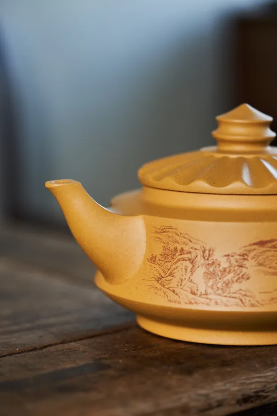 Premium Yixing Zisha Teapot | Handcrafted Artistry & Authentic Design 1