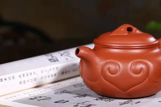 Yixing Zisha Teapot - Antique Ruyi Design, Premium Golden Clay 5