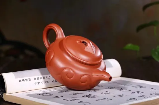 Yixing Zisha Teapot - Antique Ruyi Design, Premium Golden Clay 9