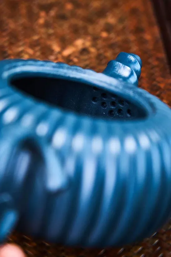 Premium Yixing Zisha Teapot | Artisan Crafted Clay Teapots 2