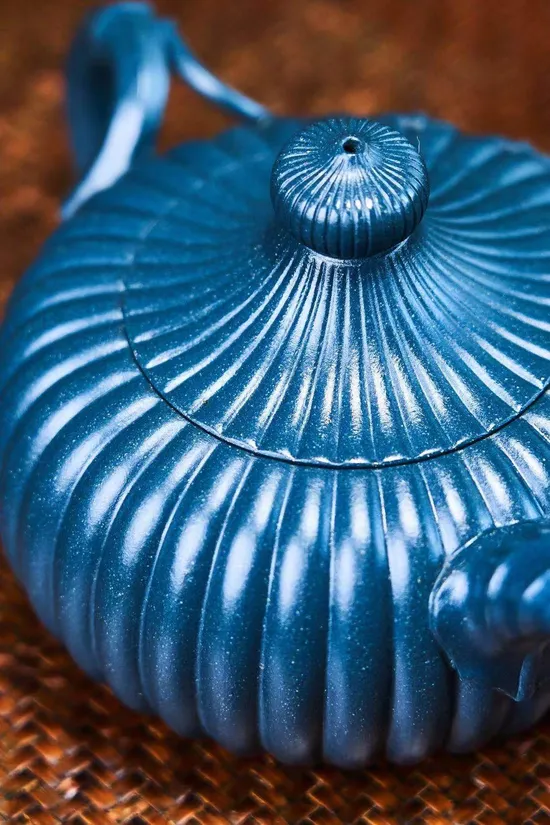 Premium Yixing Zisha Teapot | Artisan Crafted Clay Teapots 8