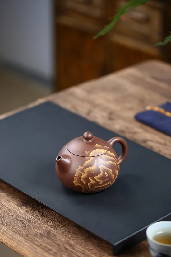 Zisha Teapots: Prosperity Twisted Clay Xishi | Jiang Yapeng 1